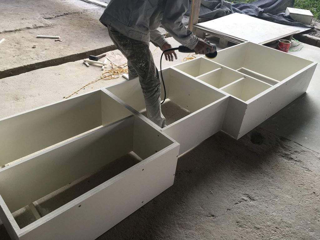 khung-tủ-bếp-Acrylic-được--làm-bằng-nhựa-Picomat
