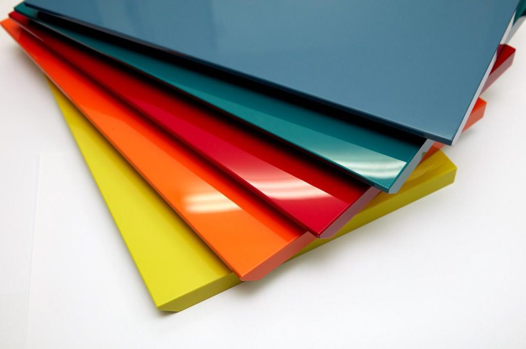 tấm nhựa bề mặt phủ Acrylic