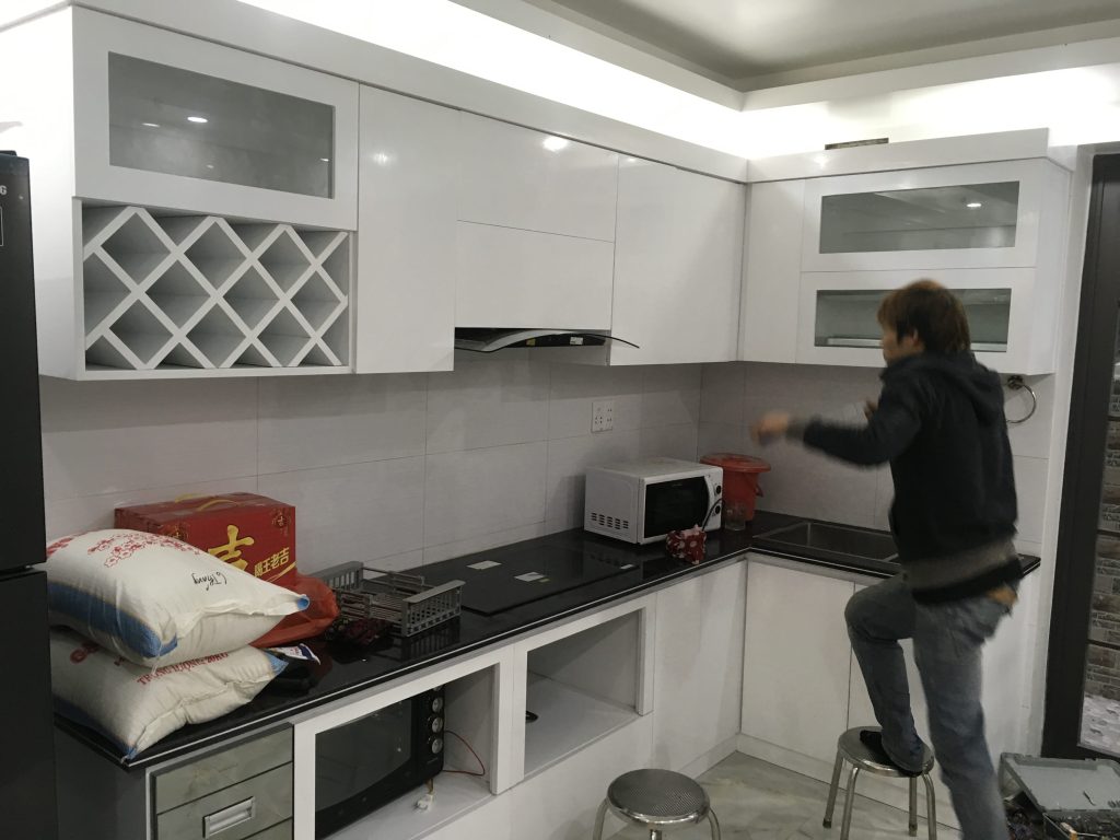 tủ bếp nhà anh kỷ hoàng quốc việt hải dương