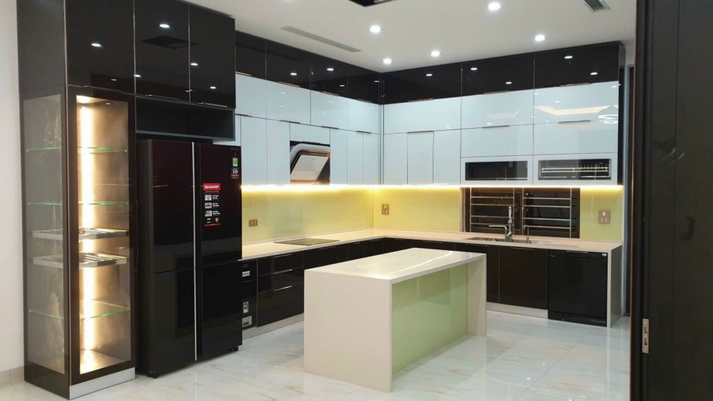 tu-bep-inox-canh-kinh-ninh-giang-hai-duong
